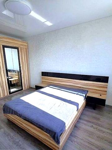 Скиданівська вул., 7/11