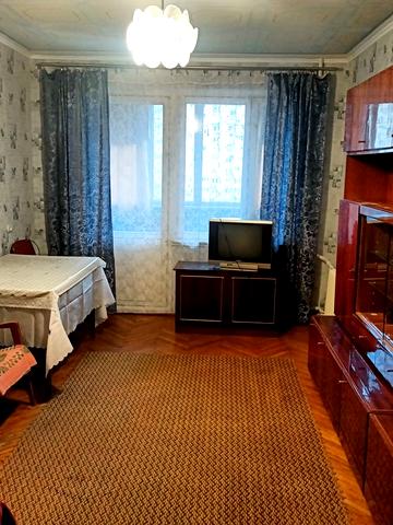 Машинобудівна вул., 25