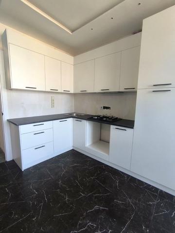 Академіка Шалімова вул., 59