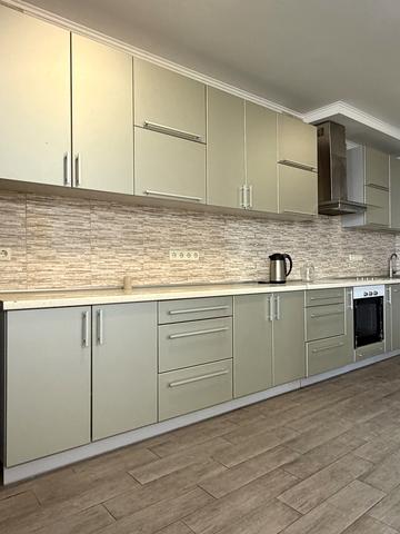 Валерія Лобановського просп. (Червонозоряний), 4-Г