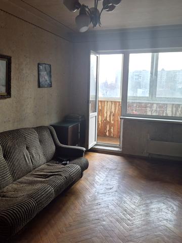 Велика Китаївська вул., 10