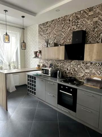 Пішонівська вул., 20/1