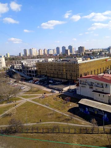 Андрія Малишка вул., 3