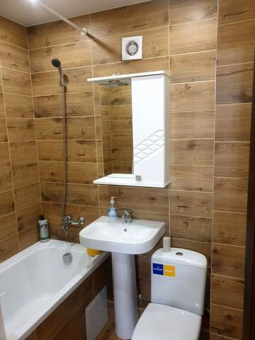 Вячеслава Чорновола просп. (), 67-Ж