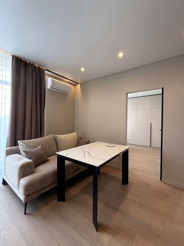 Капушанська вул., (Будинок 3)