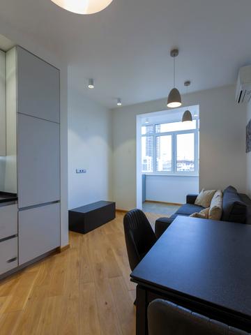 Саперне Поле вул., 12