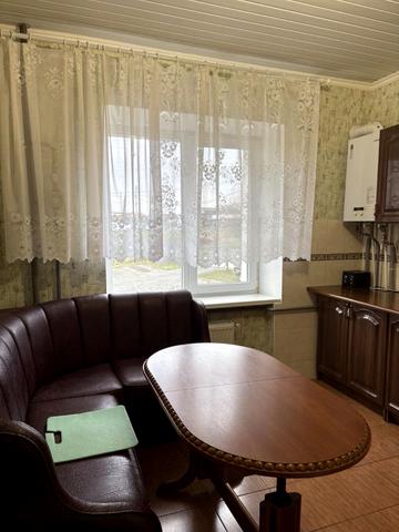 Степана Бандери вул., 40/1а