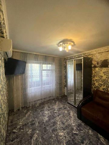 Андрія Малишка вул., 27