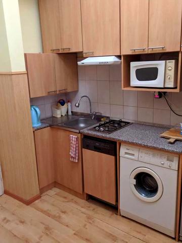 Крехівська вул., 8