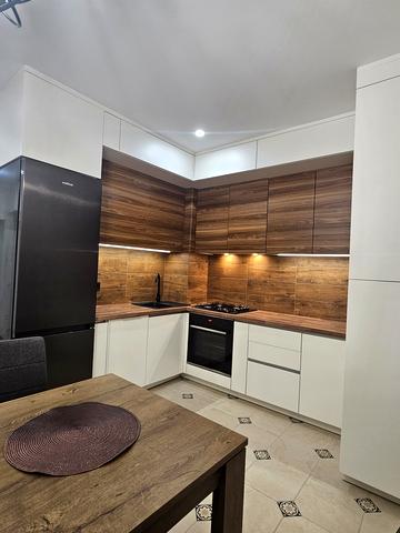 Боголюбова вул., 21