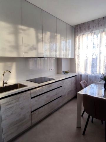 Сухумська вул., 11