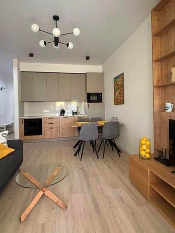 Берестейський просп. (Перемоги), 11 к2