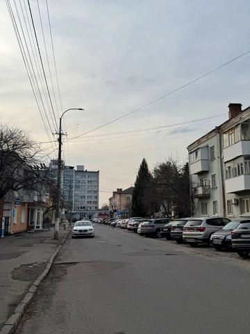 Пластова вул. (Остафова), 10