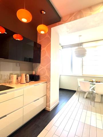 Лесі Українки просп. (Пушкіна), 13