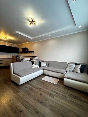 Вишгородська вул., 45