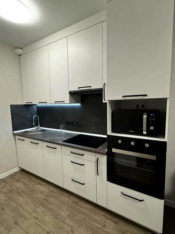 Приладний пров., 10-Б