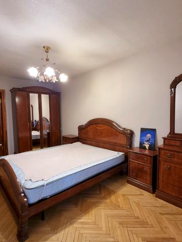 Святошинський пров., 2