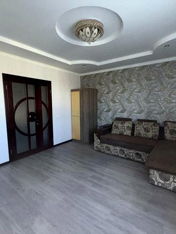 Івана Пулюя вул., 15