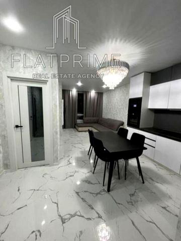 Родини Крістерів вул., 14-Б