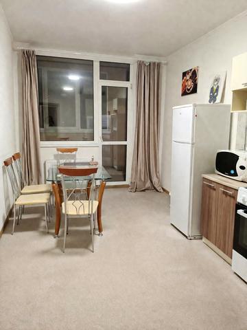 Валерія Лобановського просп. (Червонозоряний), 6-А