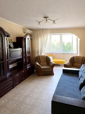 Сонячна Набережна вул. (Маршала Малиновського), 14