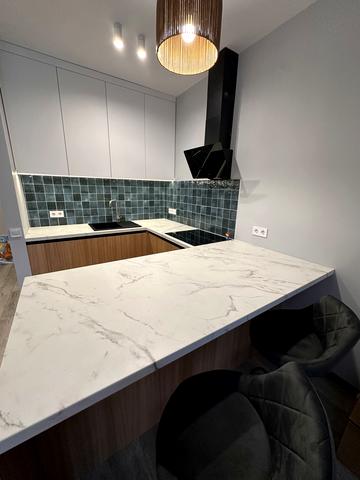 Владислава Городецького вул. (Червоних Партизан), (Будинок)