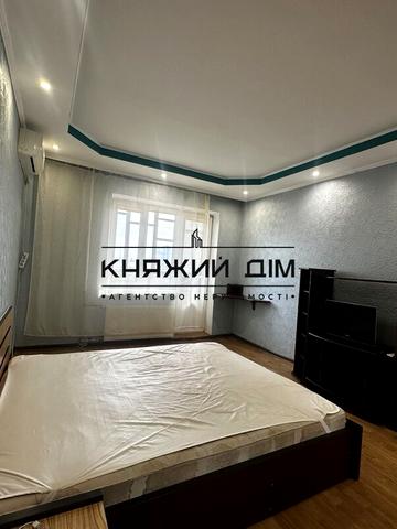 Архітектора Вербицького вул., 26