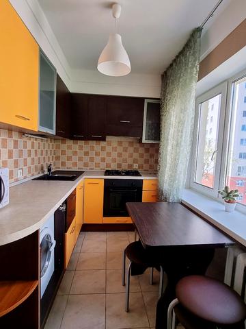 Гарматна вул., 40