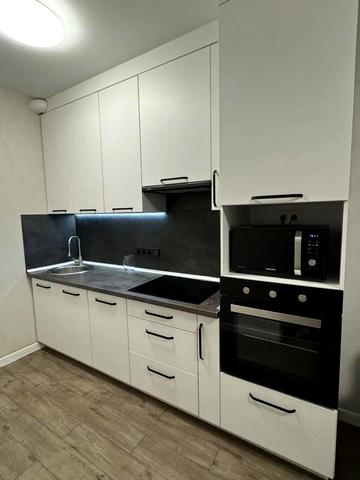 Приладний пров., 10-Б