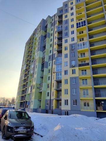 Незалежності просп., (Будинок 1)