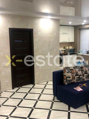 Нескорених вул. (Героїв Праці), 4г