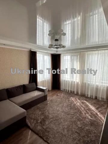 Клавдіївська вул., 40-Г