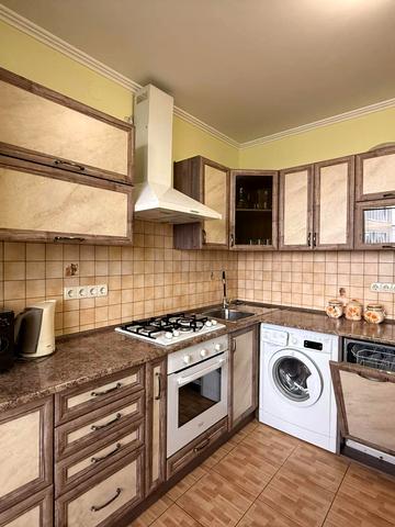 Січових Стрільців вул., 76в