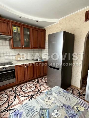 Петра Григоренка просп., 31