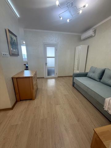 Андрія Аболмасова вул. (Панельна), 4-А