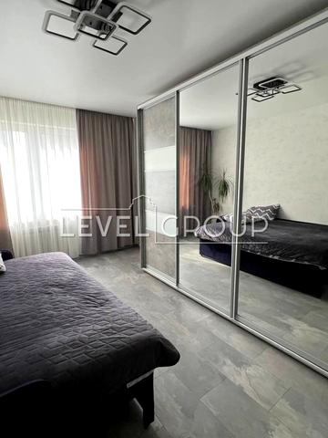 Інженера Бородіна вул. (Сергія Лазо), 6