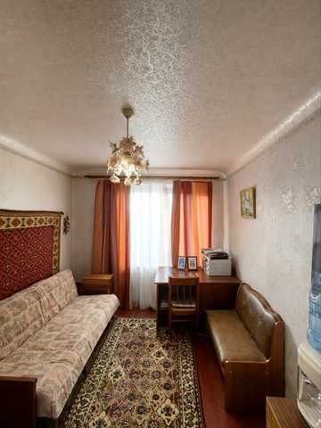 Льва Ландау просп. (50-річчя СРСР), 16