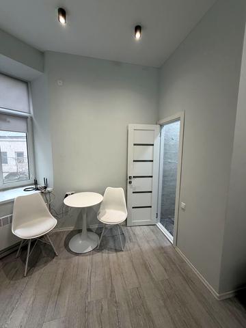 Ніжинська вул., 54