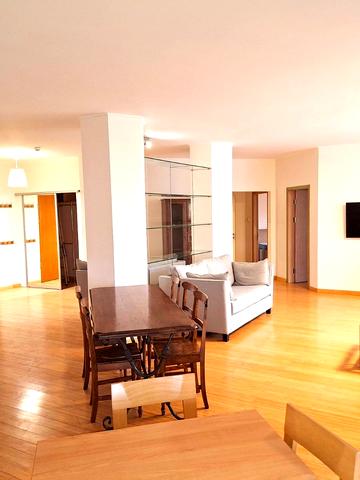 Жилянська вул., 59