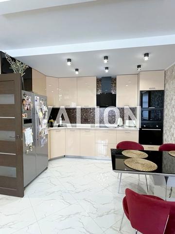 Митрополита Василя Липківського вул. (Урицького), 37-Б