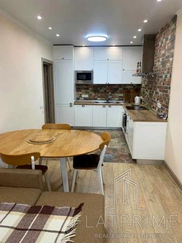 Ованеса Туманяна вул., 1-А