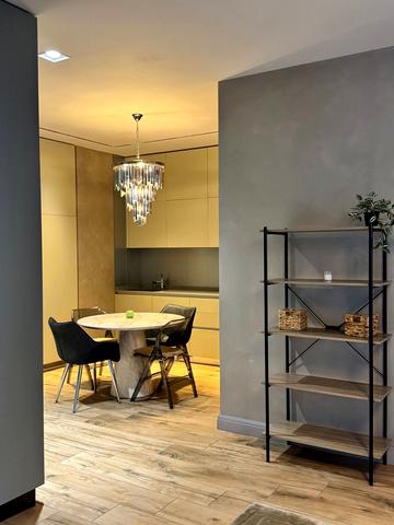 Саксаганського вул., 37-К