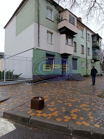 Михайлівська вул., 2