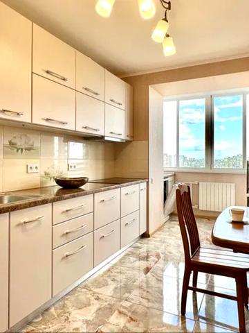 Драгоманова вул., 31-В