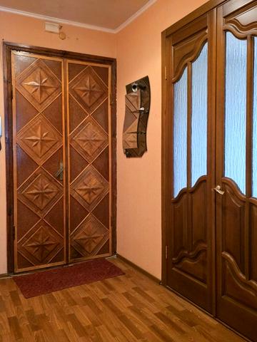 Металургів просп., 24