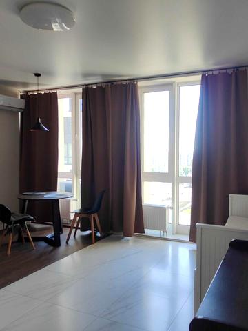 Зарічна вул., 4 к2