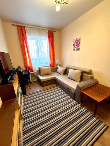 Коксова вул., 16