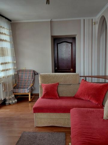 Аерокосмічний просп. (Гагаріна), 38