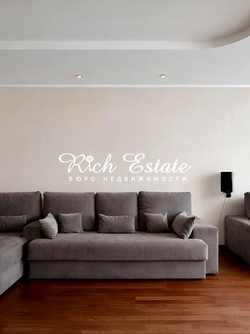 Голосіївський просп. (40-річчя Жовтня), 68