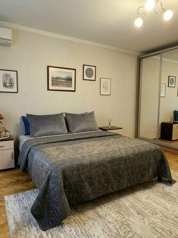 Патріарха Мстислава Скрипника вул., 40-А